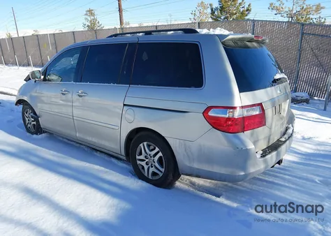 2005 Honda Odyssey Ex-L z USA, uszkodzony, nr VIN 5FNRL38655B417941